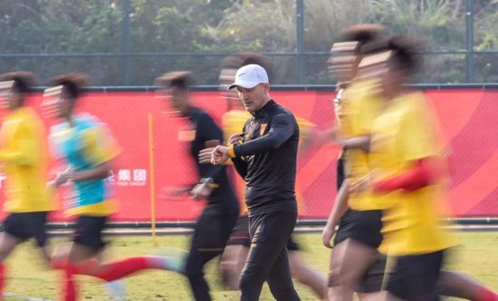 花季免费全部观看下载